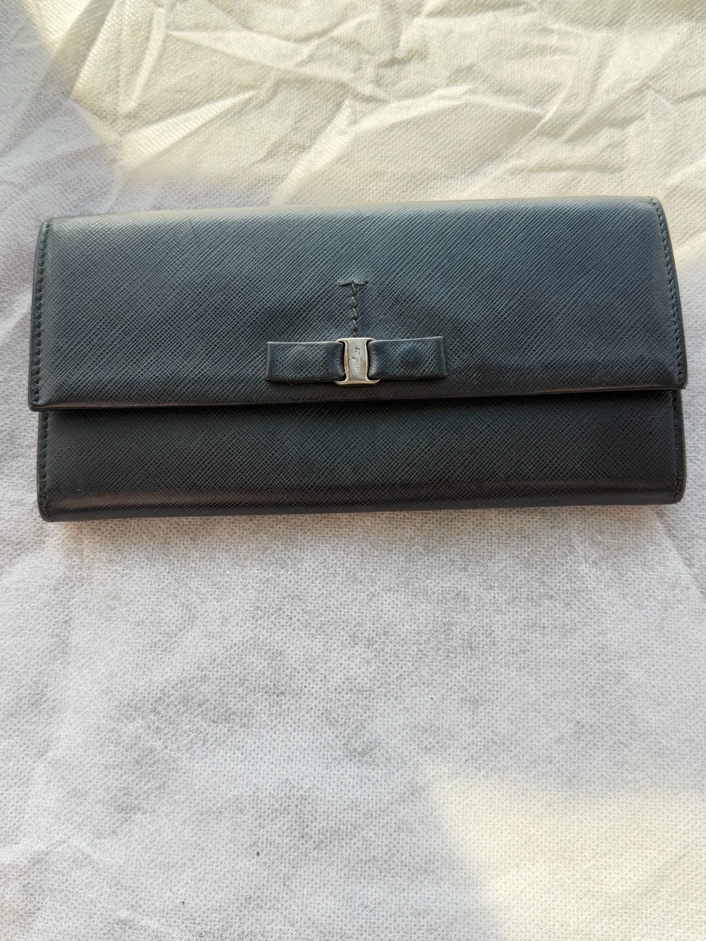 Salvatore Ferragamo Vara Bow Black Saffiano Leather Continental Wallet